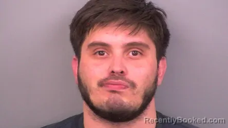 Mugshot of FERNANDO G MENDOZA