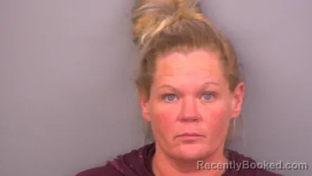 Mugshot of AMBER FAYE SMITH