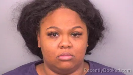 Mugshot of DA SHAUNA L FLOYD