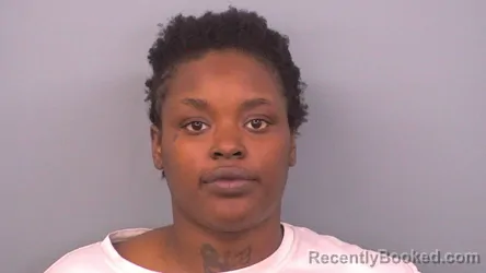 Mugshot of JACQUIETTA NICOLE EASLEY