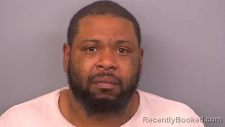 Mugshot of VINCENT M LINDSEY