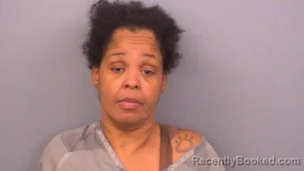 Mugshot of LATORIA ELNORA JAJI