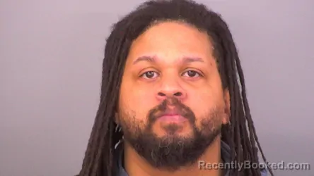 Mugshot of JEREMI MAURICE HALE