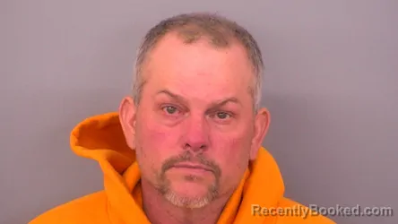 Mugshot of CARLTON FOWLER