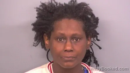 Mugshot of SAVITRI R MATTHEWS