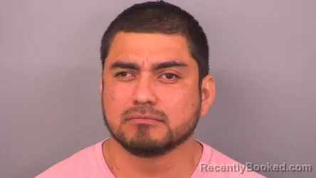 Mugshot of JUAN SUAREZ booked in Sumner County, Tennessee on April 4, 2026