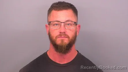 Mugshot of CHRISTOPHER MICHAEL WALTERS booked in Sumner County, Tennessee on April 22, 2026