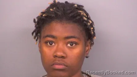 Mugshot of DEMAIIA VICTORIA-SHANICE KING booked in Sumner County, Tennessee on April 30, 2026