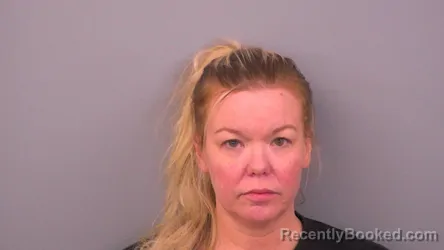 Mugshot of JENNIFER SEARCY booked in Sumner County, Tennessee on June 17, 2026