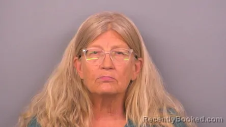 Mugshot of Tracilee Crowder booked in Sumner County, Tennessee on September 9, 2026