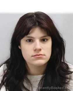 Mugshot of MARY ELIZABETH SNYDER