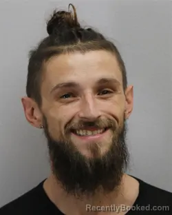 Mugshot of MICHAEL THOMAS JETER