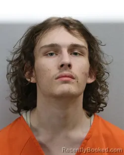 Mugshot of CAMERON MELVIN BENNETT