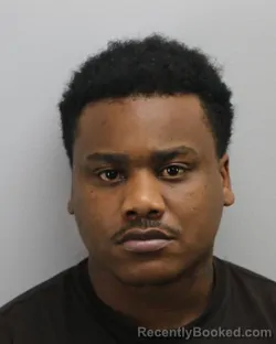 Mugshot of TAEKWON JAQUELL GREEN