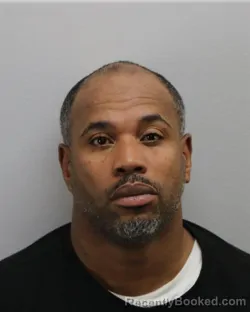 Mugshot of MICHAEL MOORE