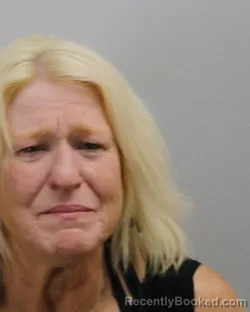 Mugshot of KAREN RENE LAROSE