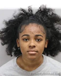 Mugshot of DEJA REESE