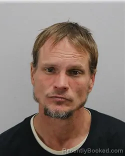 Mugshot of CARL ALLEN SERMAN