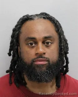 Mugshot of GEMILLE DANGELO RICHARDS booked in Virginia Beach County, Virginia on March 30, 2026