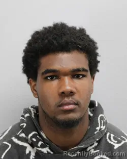 Mugshot of DARNELL ISAIAH SIMS booked in Virginia Beach County, Virginia on March 31, 2026