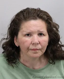 Mugshot of ALICIA CHEREE HUNT booked in Virginia Beach County, Virginia on April 3, 2026