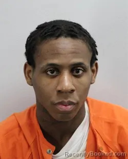 Mugshot of DATREHON JAVONTE WILSON booked in Virginia Beach County, Virginia on April 6, 2026