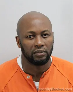 Mugshot of EHICHOYA ANTHONY AGEGE booked in Virginia Beach County, Virginia on April 23, 2026