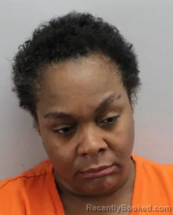 Mugshot of LATONIA MARIE SMITH booked in Virginia Beach County, Virginia on April 25, 2026