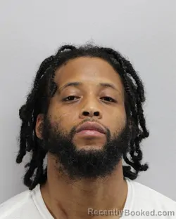 Mugshot of TYQUAN TERRELL ELLIOTT booked in Virginia Beach County, Virginia on April 29, 2026