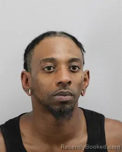Mugshot of RONTRELL JAVON BANKS booked in Virginia Beach County, Virginia on April 29, 2026