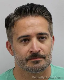 Mugshot of ROBERT JR VERA booked in Virginia Beach County, Virginia on May 2, 2026