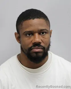 Mugshot of DEONTE DESHARD TAYLOR booked in Virginia Beach County, Virginia on May 6, 2026