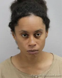 Mugshot of MAKAYLA ASHELEE REID booked in Virginia Beach County, Virginia on May 7, 2026