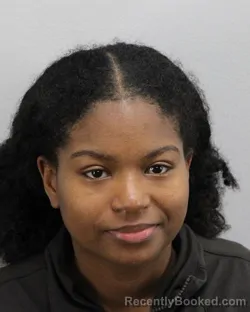 Mugshot of CERENA RENEE JONES booked in Virginia Beach County, Virginia on May 19, 2026