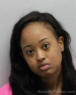 Mugshot of SAQUITA NIKIA KELLY booked in Virginia Beach County, Virginia on May 20, 2026