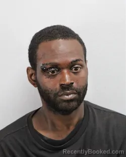 Mugshot of DARRELL ALEXIS SEGRAVES booked in Virginia Beach County, Virginia on May 22, 2026