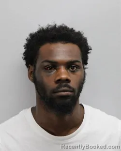 Mugshot of DAETWON DANIEL WHITE booked in Virginia Beach County, Virginia on May 22, 2026