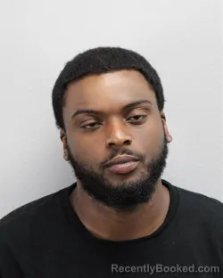 Mugshot of JAYQUAN TERRELL COX booked in Virginia Beach County, Virginia on June 14, 2026