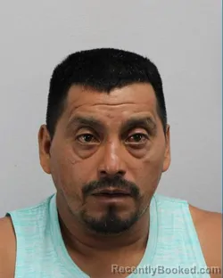 Mugshot of DENIS ALEXANDER VASQUEZ-MENDEZ booked in Virginia Beach County, Virginia on July 14, 2026
