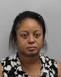 Mugshot of Ebony Evette Pearcy booked in Virginia Beach County, Virginia on August 24, 2026