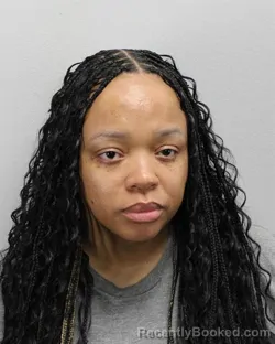 Mugshot of Mieisha Lakisha Thompson booked in Virginia Beach County, Virginia on September 3, 2026