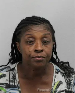 Mugshot of Shanda Shanel Robinson booked in Virginia Beach County, Virginia on September 7, 2026