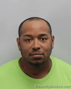 Mugshot of Jaiquawn Shamel Williams booked in Virginia Beach County, Virginia on September 25, 2026