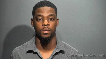 Mugshot of Andre Farondous Drayton booked in Suffolk County, Virginia on August 13, 2026