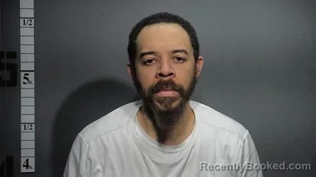 Mugshot of ALLEN CLARENCE WALKER