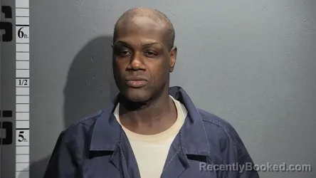 Mugshot of CHARLES SAUNDERS