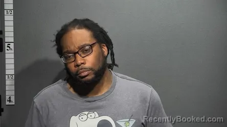 Mugshot of DAMEON TARELL PARRISH booked in Suffolk County, Virginia on May 6, 2026