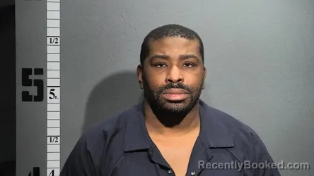 Mugshot of DAMEYON EMAL WILSON