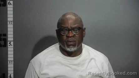 Mugshot of ERIC EUGENE RAY booked in Suffolk County, Virginia on May 1, 2026