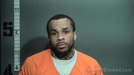 Mugshot of KEEVIN DYSHAWN ROBINSON booked in Suffolk County, Virginia on July 31, 2026